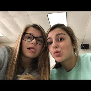 Meet your Posher, Macy